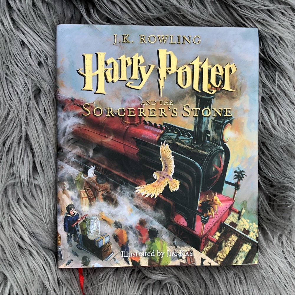 Harry Potter and the Sorcerer's Stone Illustrated Edition Hardcover Book